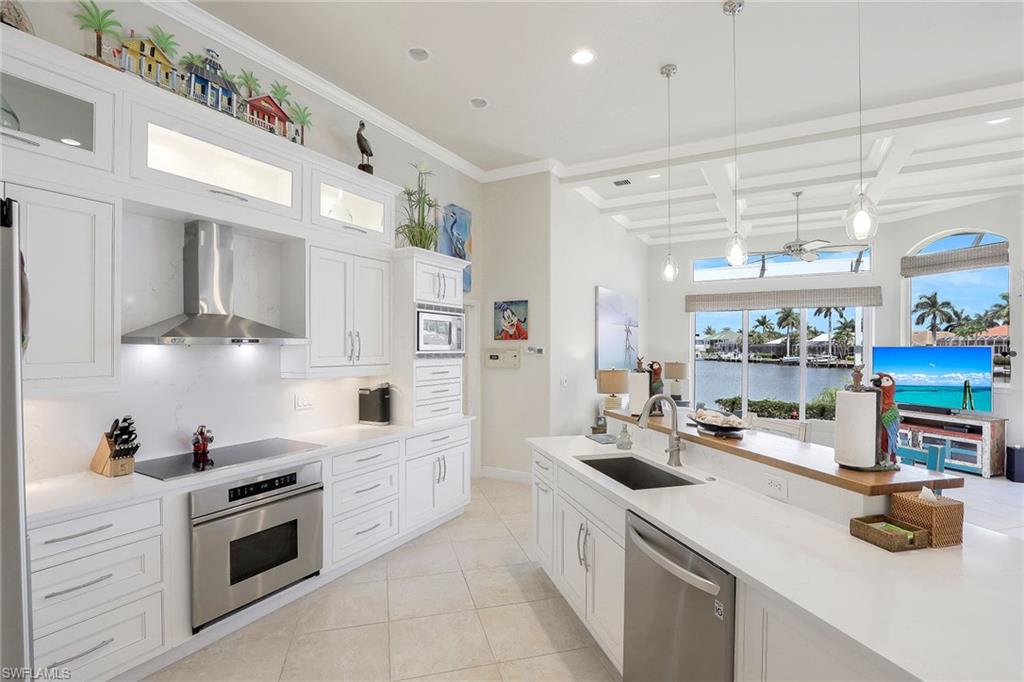 MARCO ISLAND - Residential