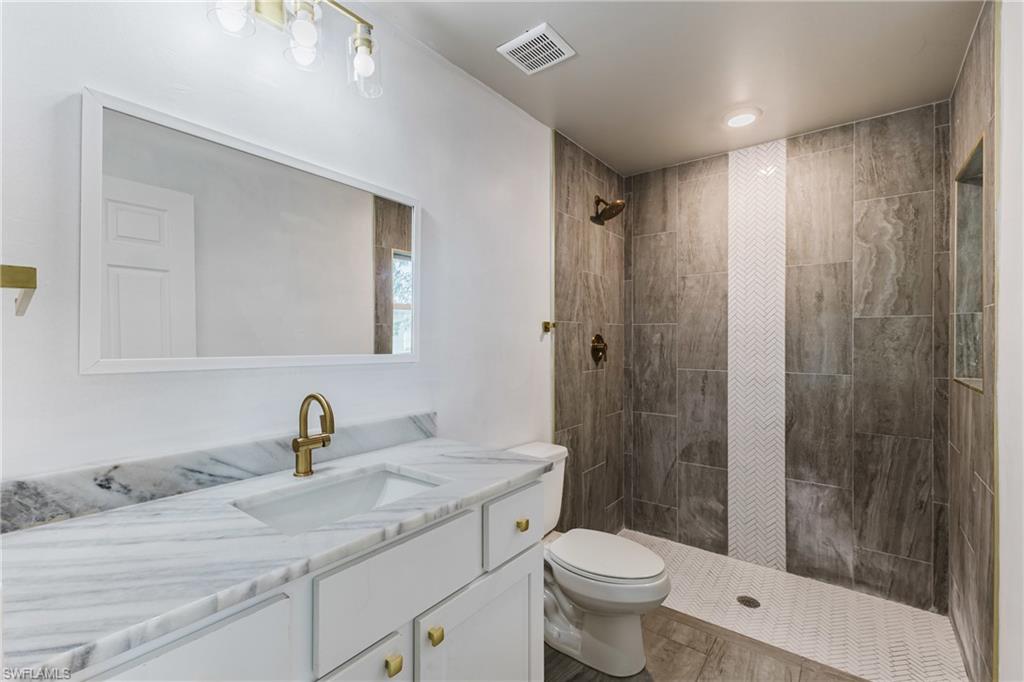 FORT MYERS - Residential Lease