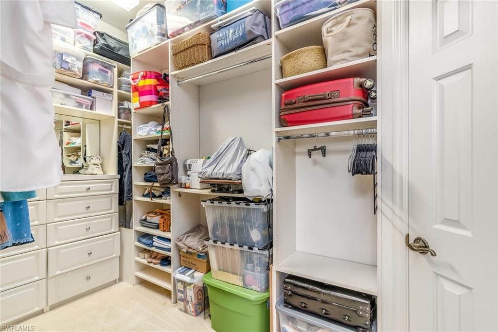 REGENT PARK - Residential