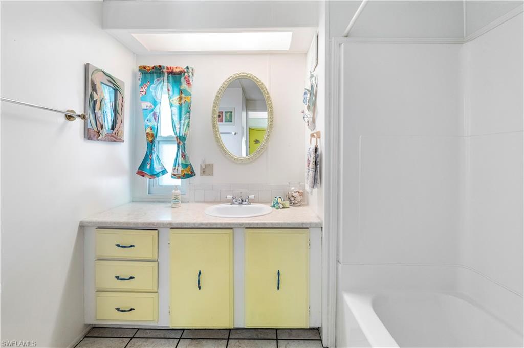 WEST WIND ESTATES - Residential