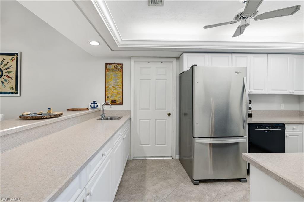 HUNTINGTON WOODS - Residential