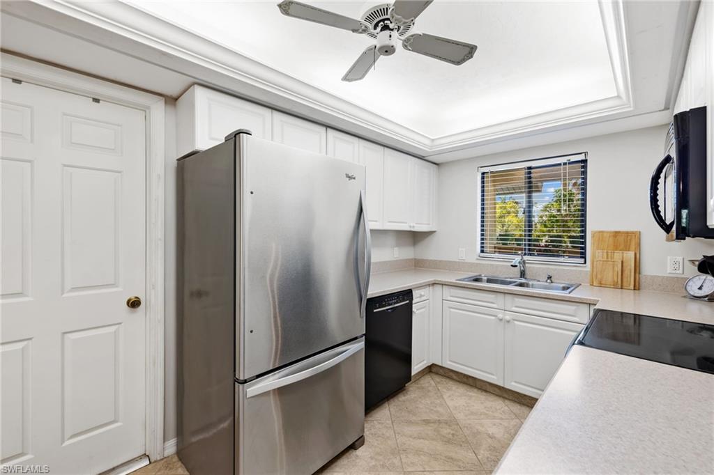 HUNTINGTON WOODS - Residential