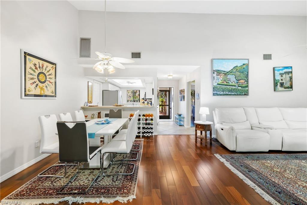 HUNTINGTON WOODS - Residential