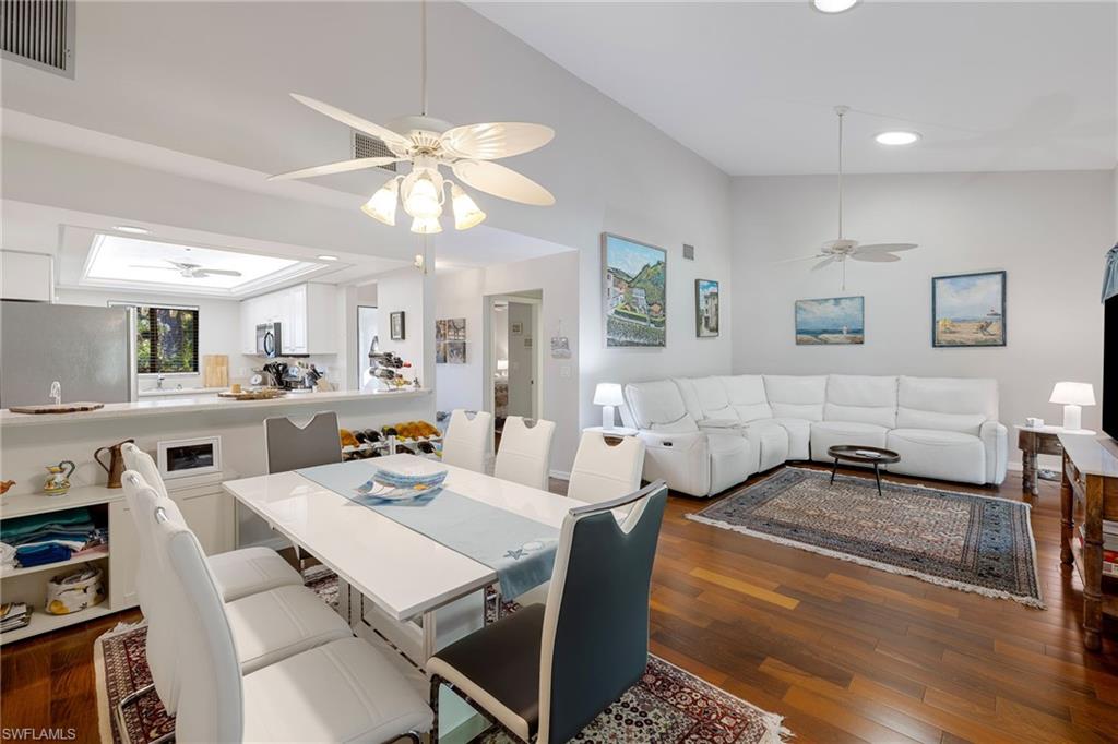 HUNTINGTON WOODS - Residential