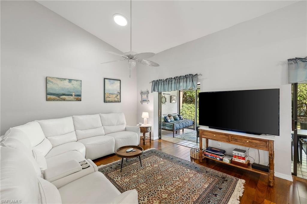 HUNTINGTON WOODS - Residential