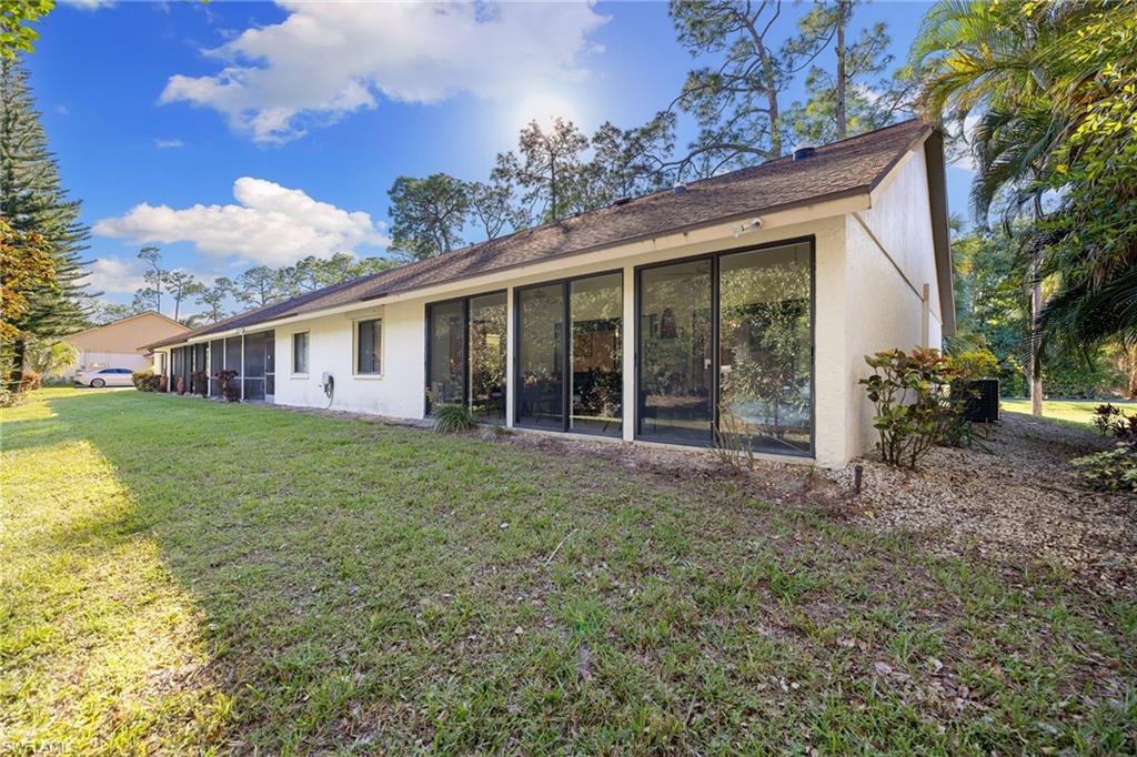 HUNTINGTON WOODS - Residential