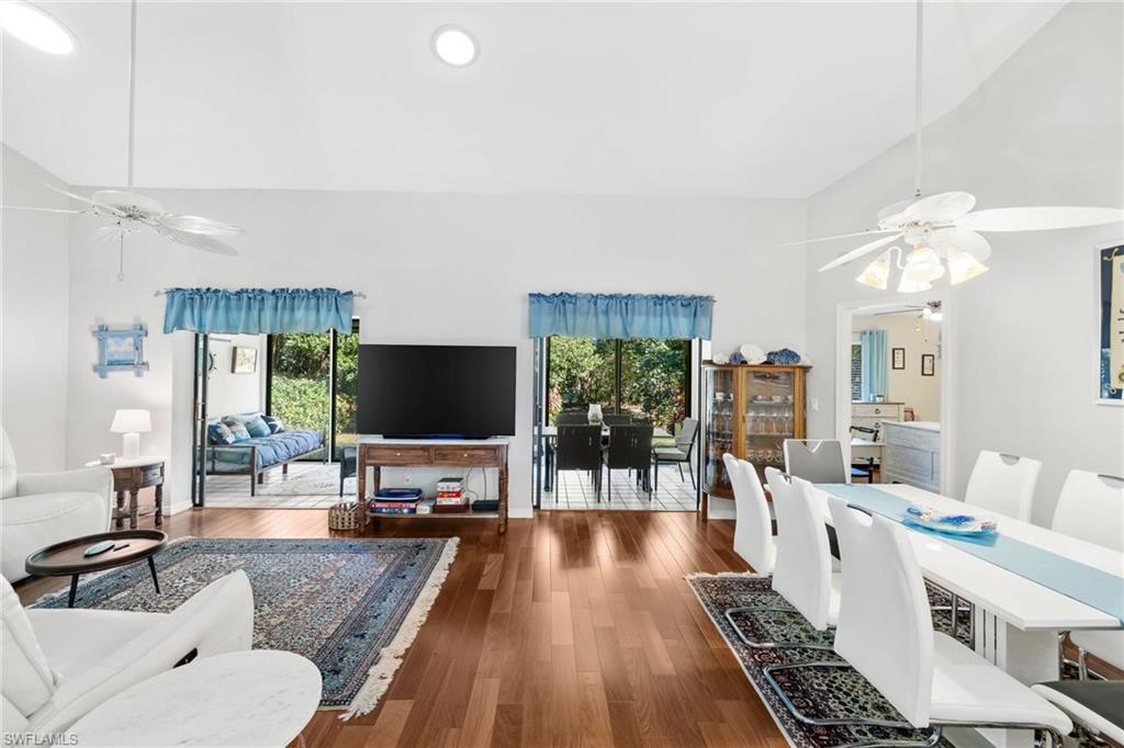 HUNTINGTON WOODS - Residential