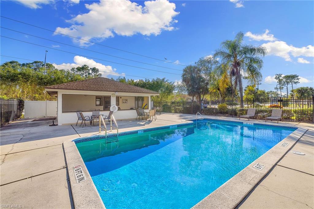 HUNTINGTON WOODS - Residential