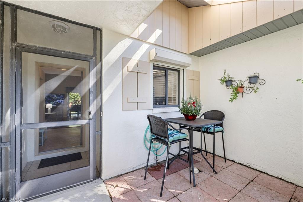 HUNTINGTON WOODS - Residential