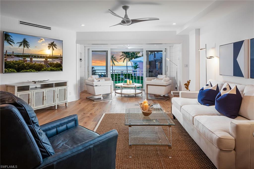 SHORES OF NAPLES - Residential