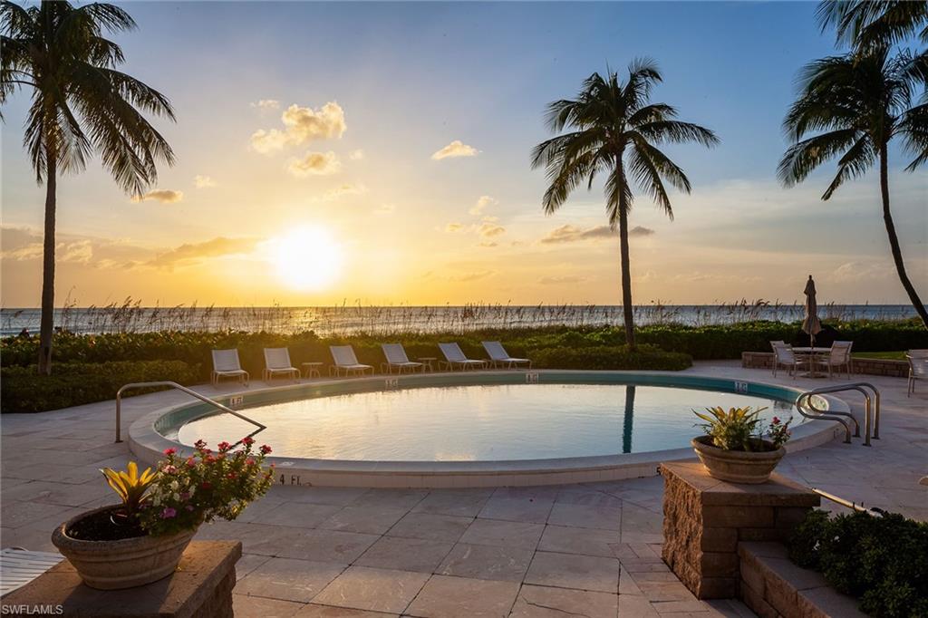 SHORES OF NAPLES - Residential