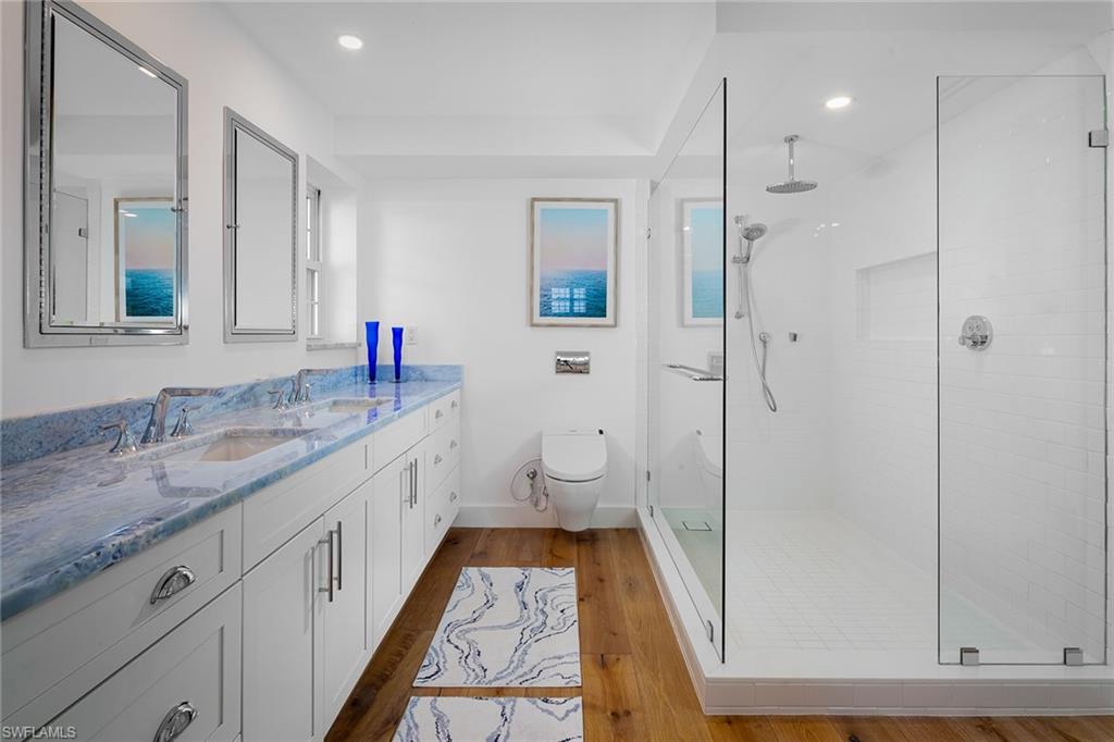 SHORES OF NAPLES - Residential