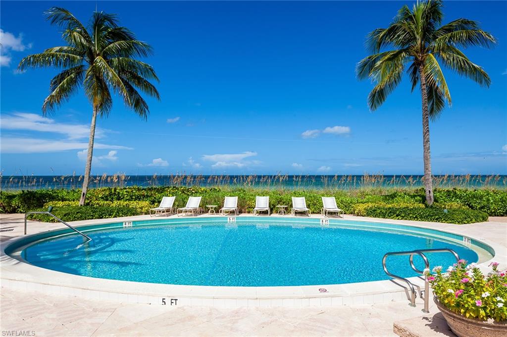 SHORES OF NAPLES - Residential