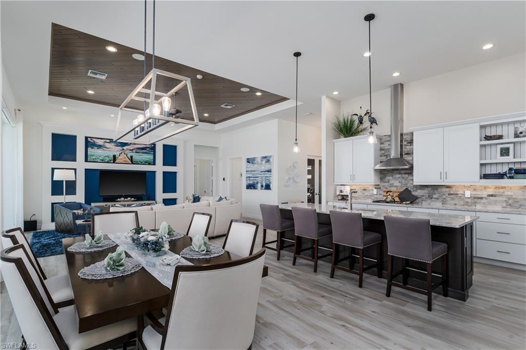 MARCO ISLAND - Residential