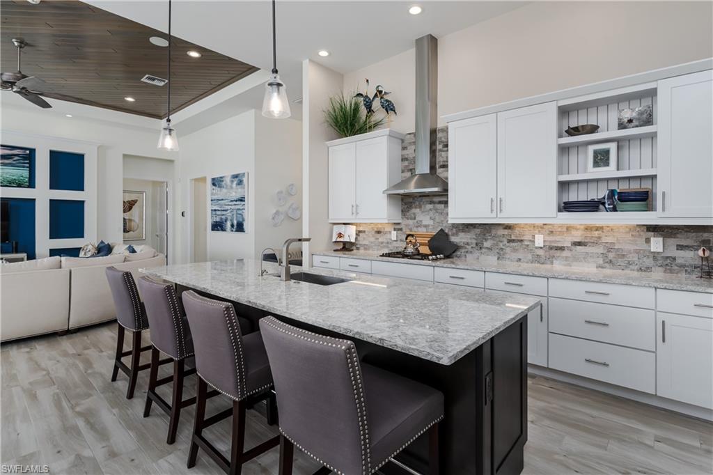 MARCO ISLAND - Residential