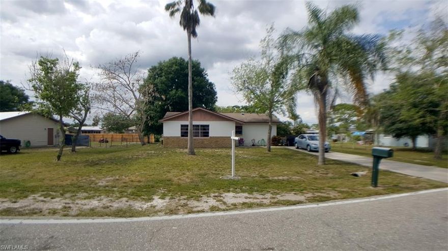 **Attention All Investors** **Price Reduced** Great opportunity here!! 3/2 fixer upper with large fenced yard. Needs updating so priced accordingly. Fantastic starter home or investment property. Conveniently located in Fort Myers Shores, that is close to Publix and other shopping and just minutes from I-75. Won't last long so don't miss this one!