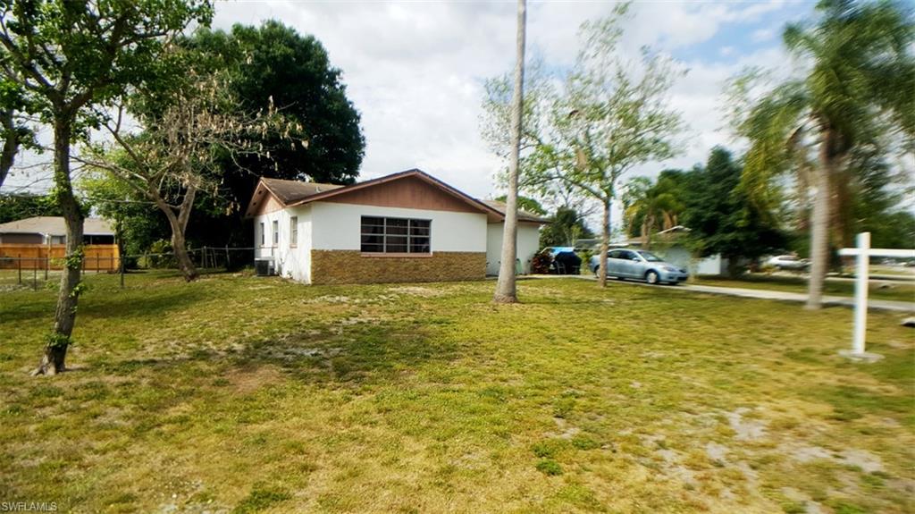 FORT MYERS SHORES - Residential