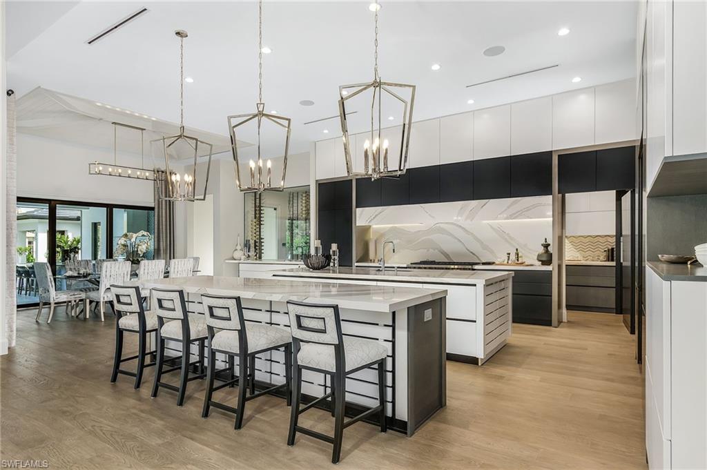 PINE RIDGE - Residential