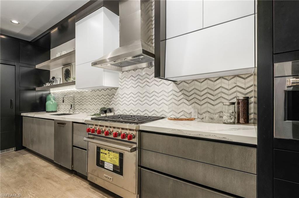 PINE RIDGE - Residential