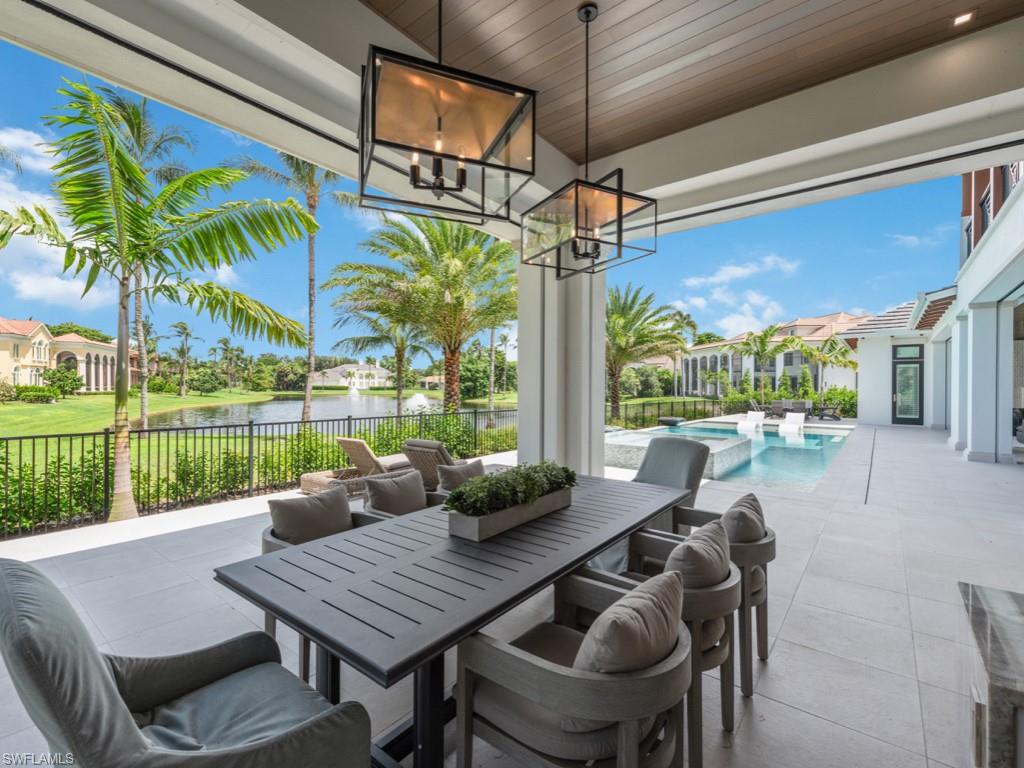 BAY COLONY SHORES - Residential