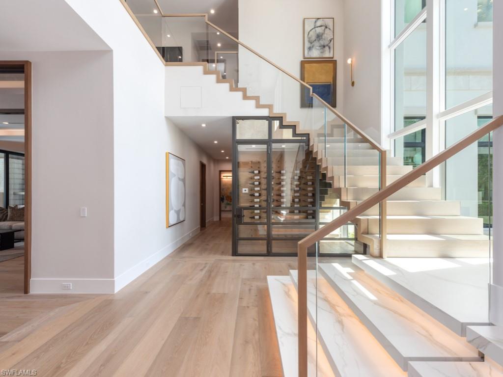 BAY COLONY SHORES - Residential