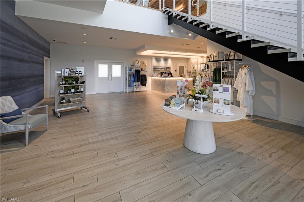 COMMONS AT WYNDEMERE - Residential