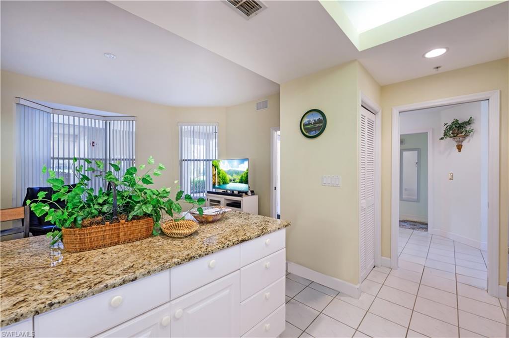 COMMONS AT WYNDEMERE - Residential