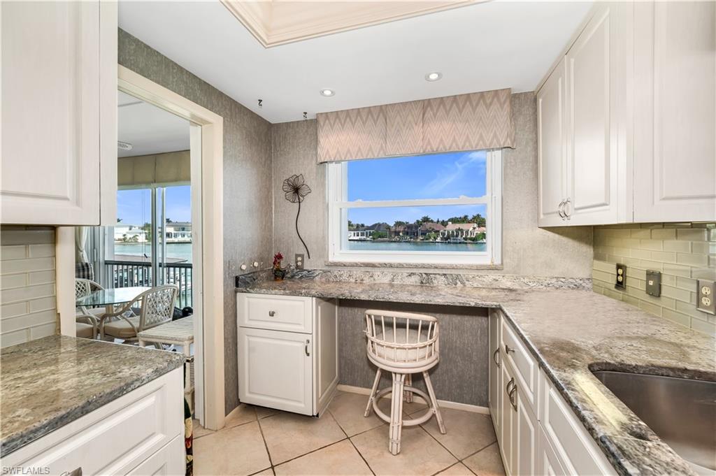 HARBORSIDE GARDENS - Residential