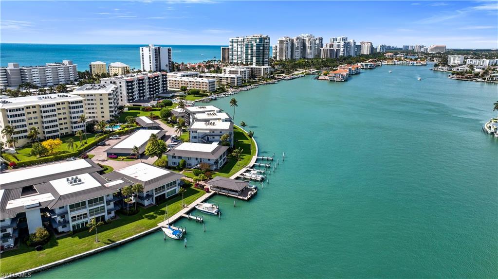 HARBORSIDE GARDENS - Residential