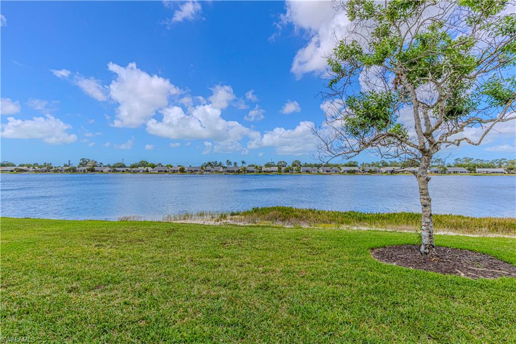 CROWN POINTE SHORES - Residential