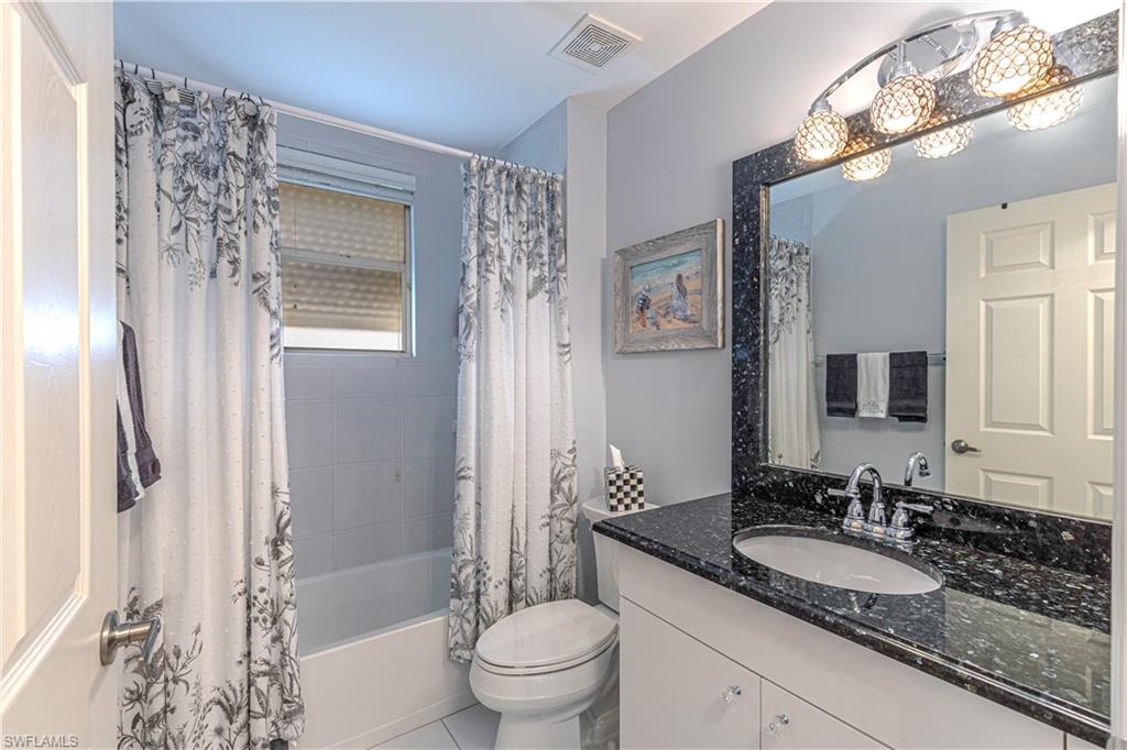 CROWN POINTE SHORES - Residential