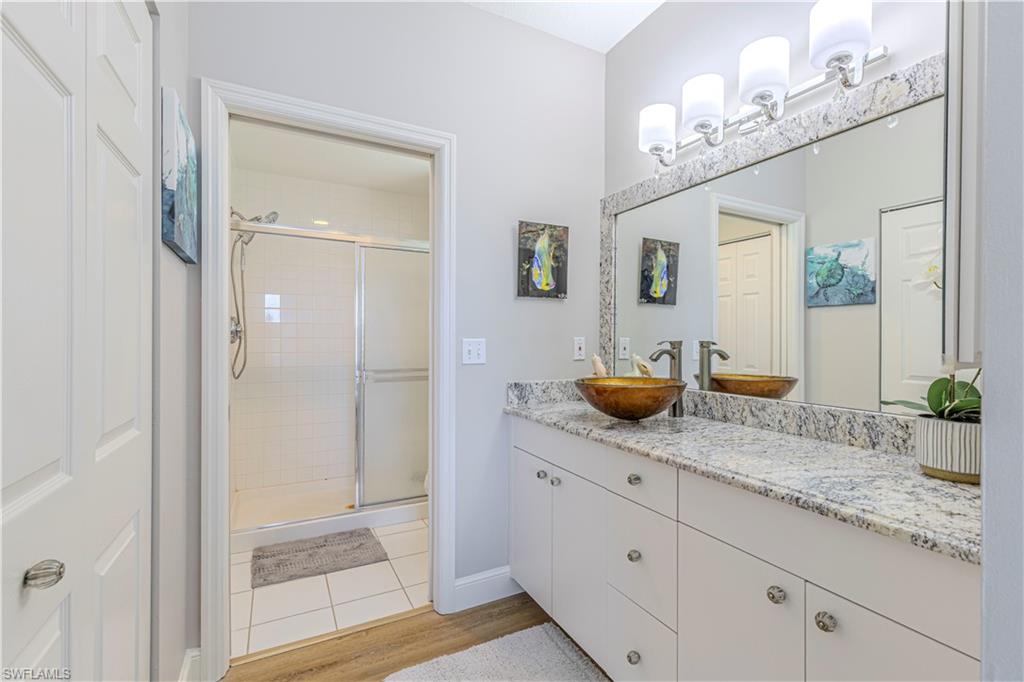 CROWN POINTE SHORES - Residential