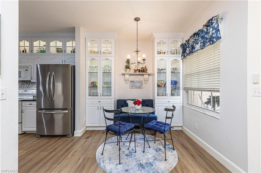 CROWN POINTE SHORES - Residential