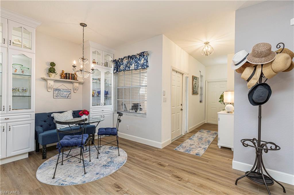 CROWN POINTE SHORES - Residential