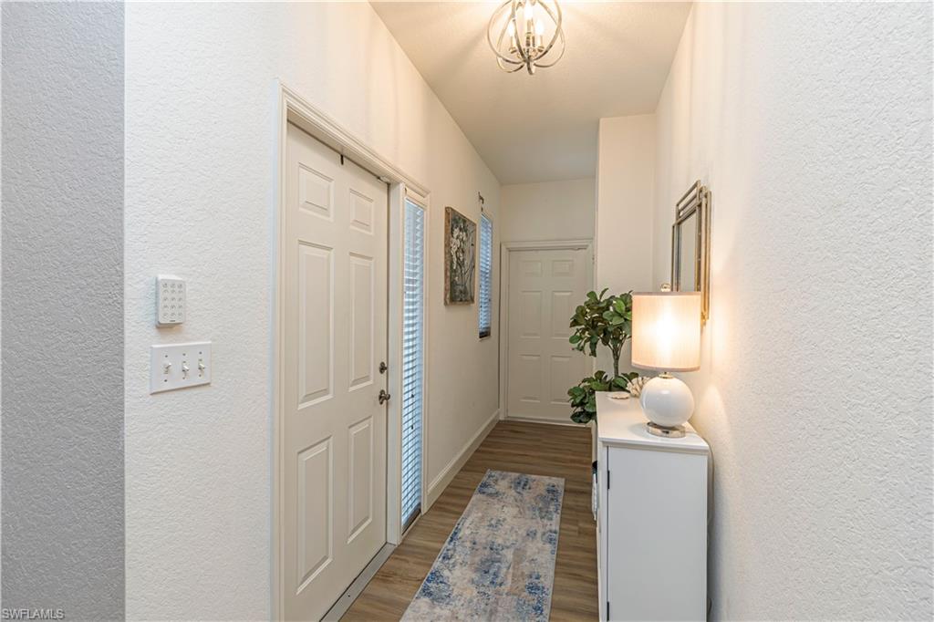 CROWN POINTE SHORES - Residential