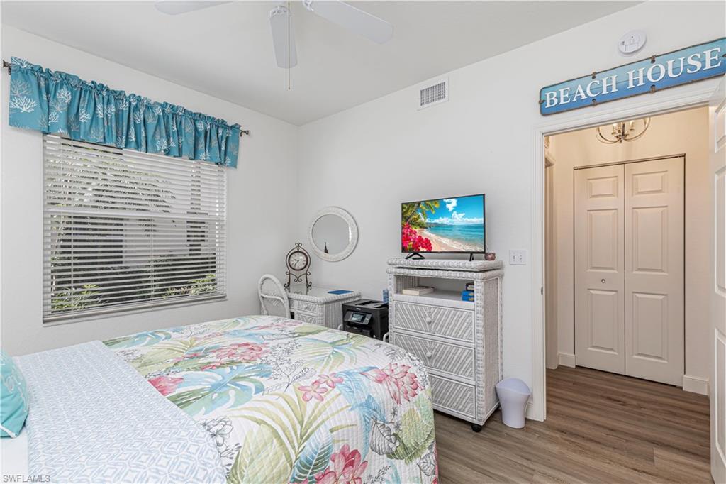 CROWN POINTE SHORES - Residential