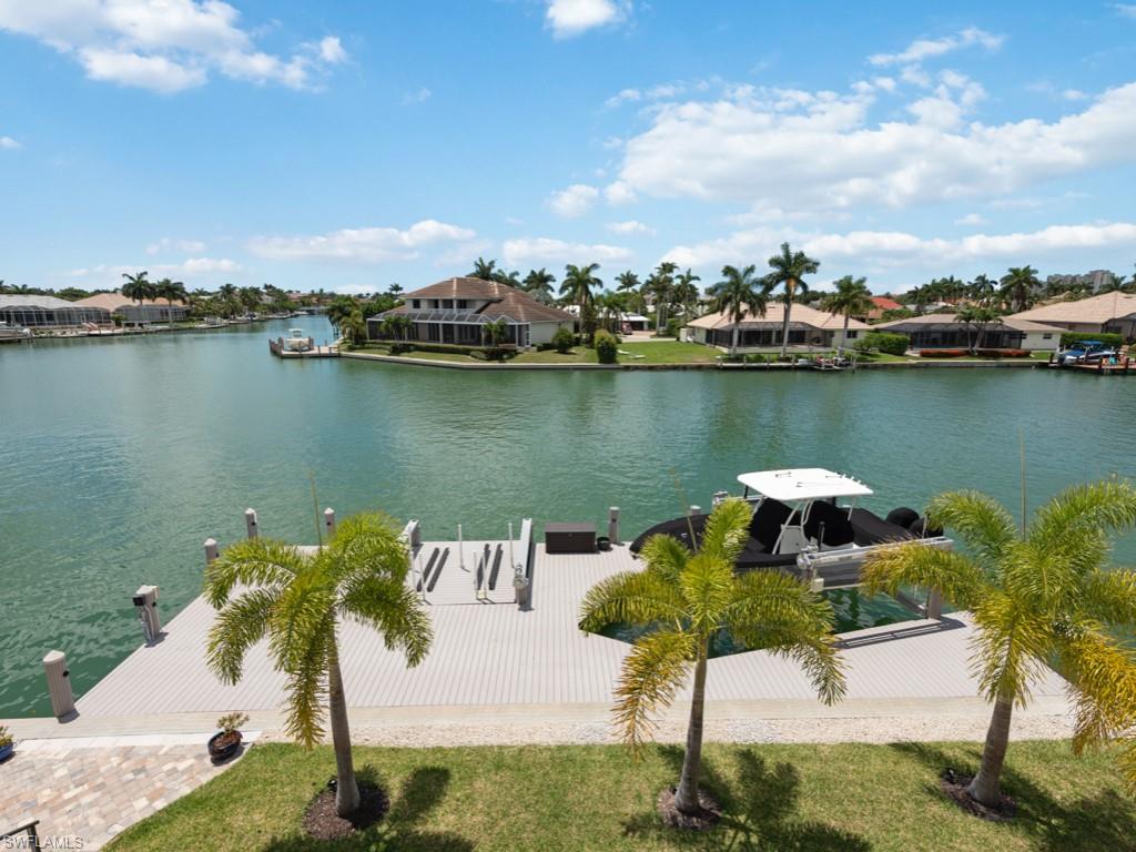 MARCO BEACH - Residential