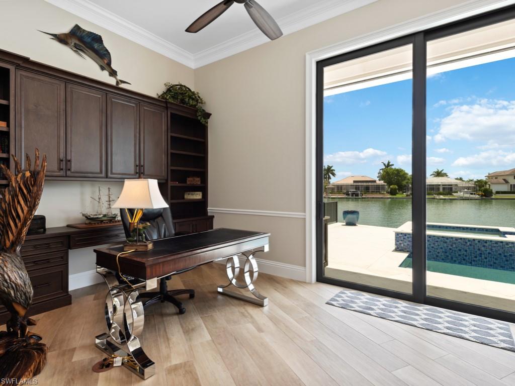 MARCO BEACH - Residential