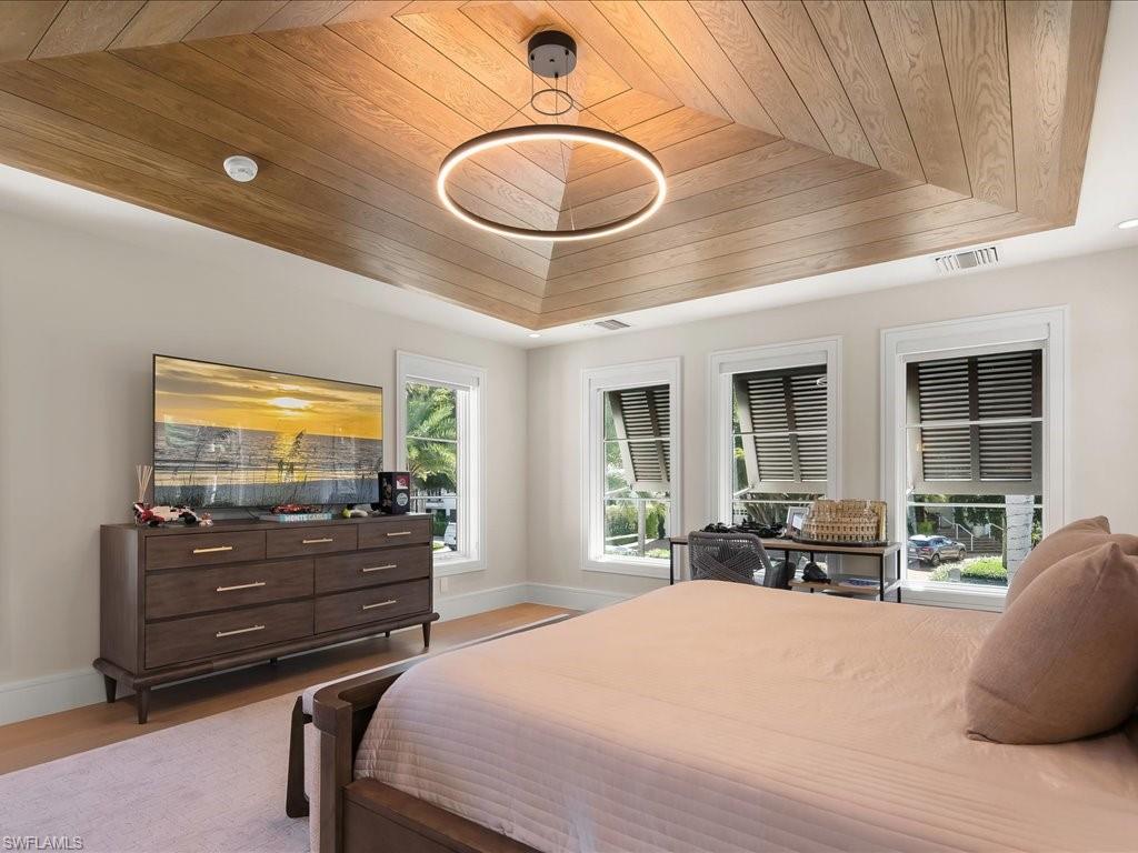 AQUALANE SHORES - Residential