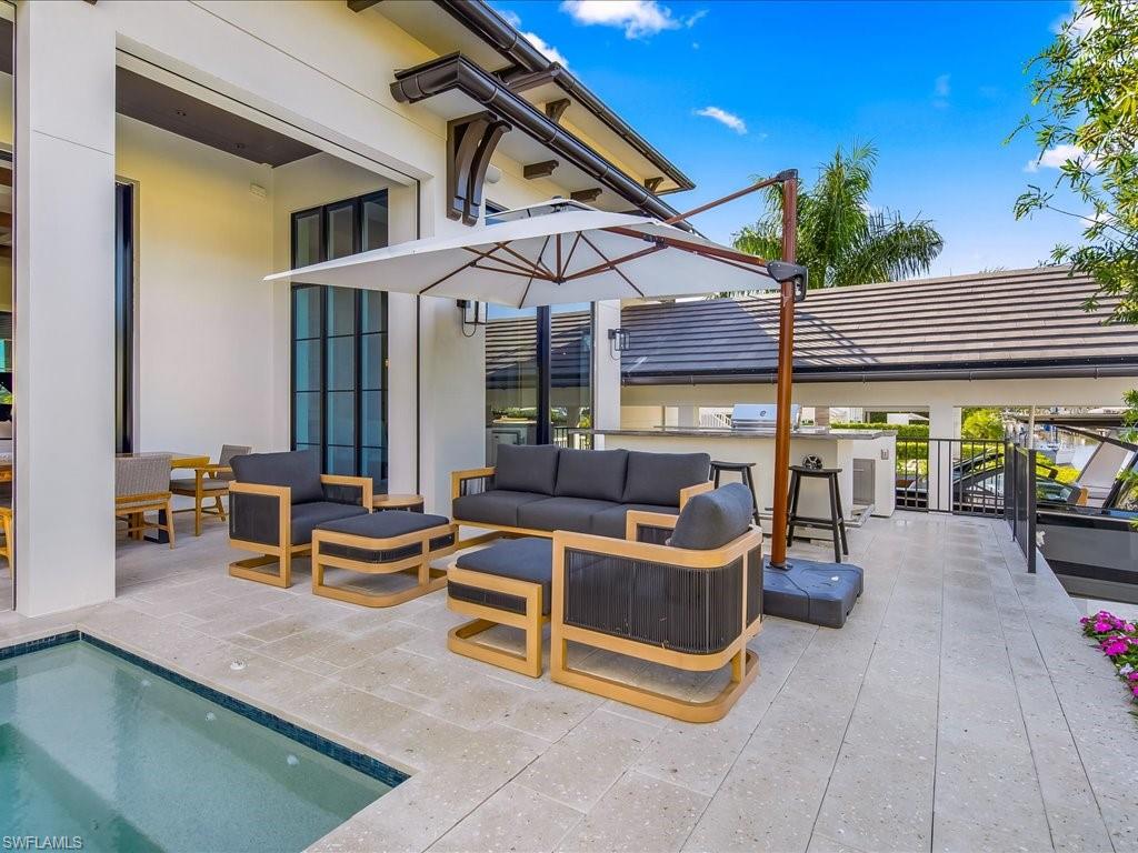 AQUALANE SHORES - Residential