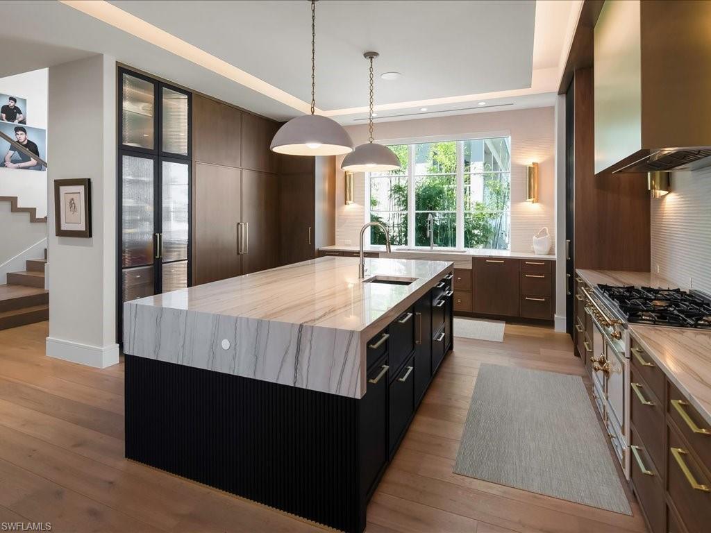 AQUALANE SHORES - Residential