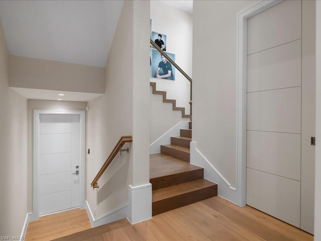 AQUALANE SHORES - Residential