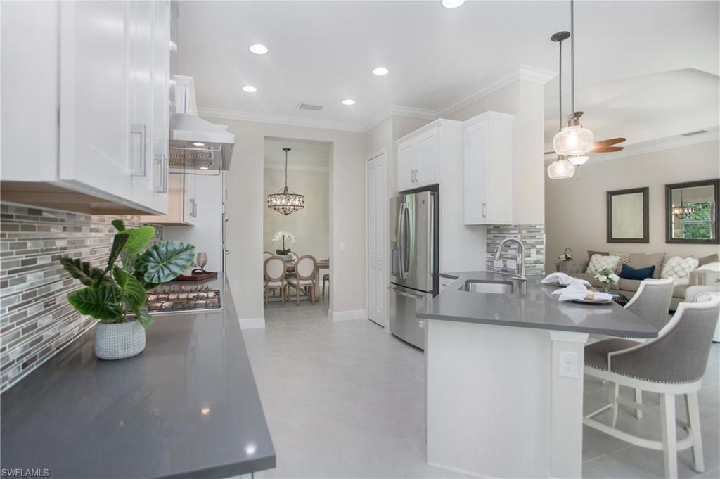 ESTERO PLACE - Residential