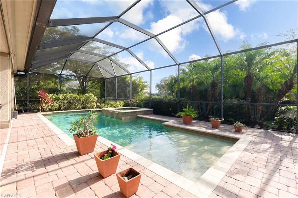 RIVER POINT - Residential