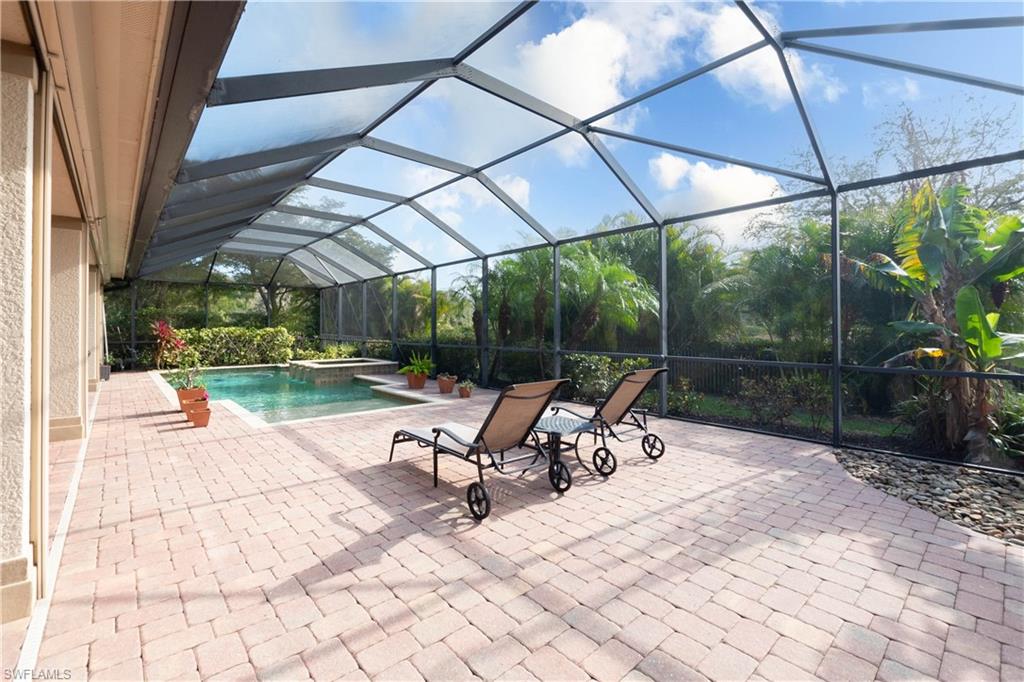 RIVER POINT - Residential