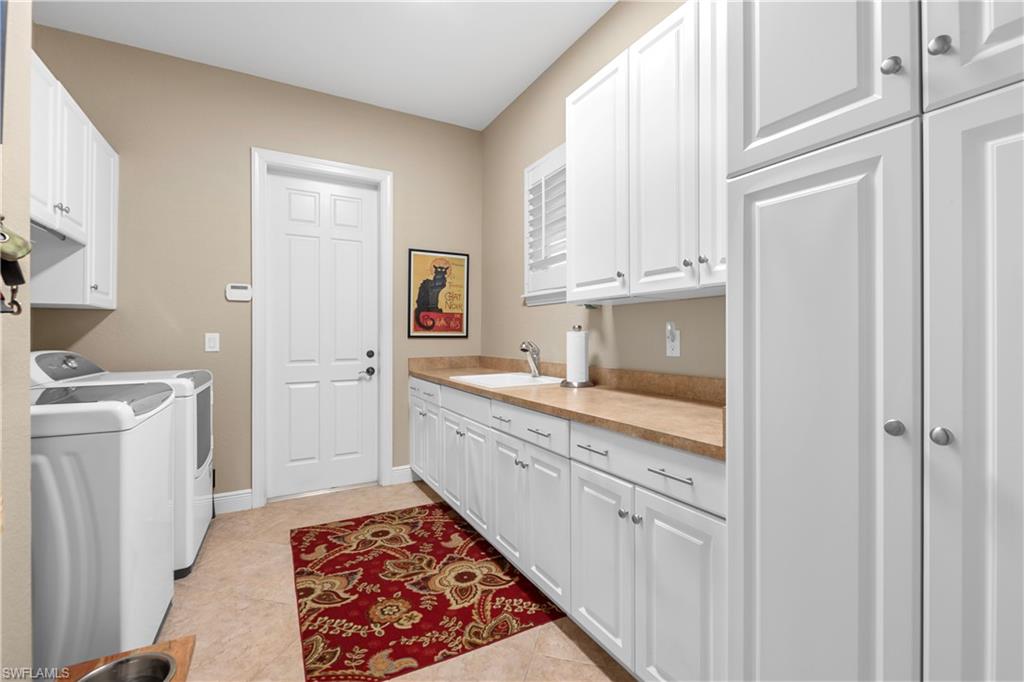 RIVER POINT - Residential