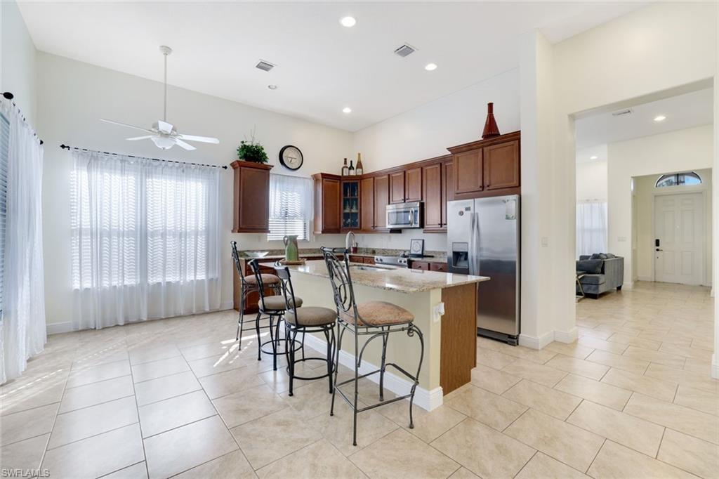 MAPLE RIDGE - Residential Lease