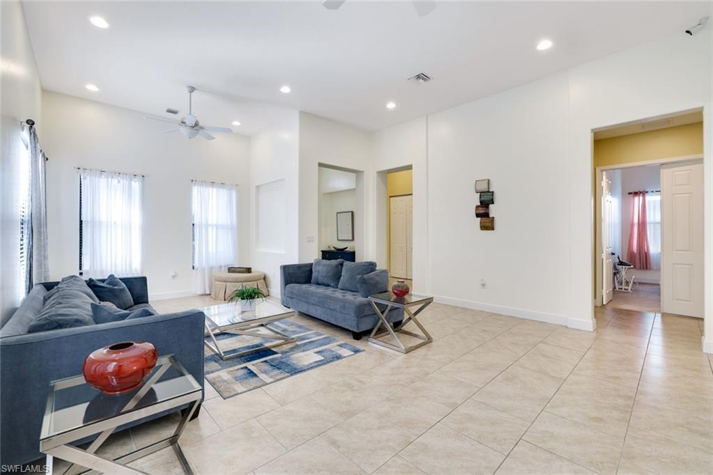 MAPLE RIDGE - Residential Lease