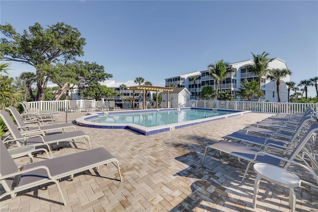 BEACH VILLAS CONDO - Residential