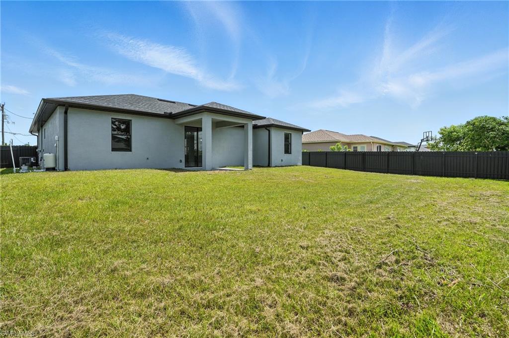 LEHIGH ACRES - Residential